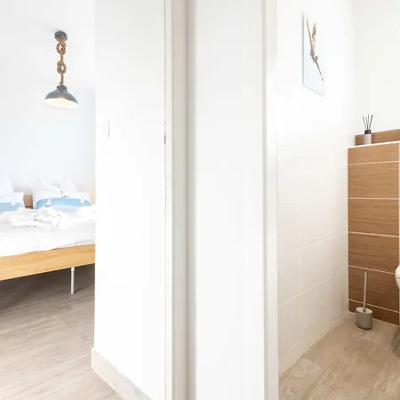 Anja Heated Pool & Jacuzzi Family Villa Agde