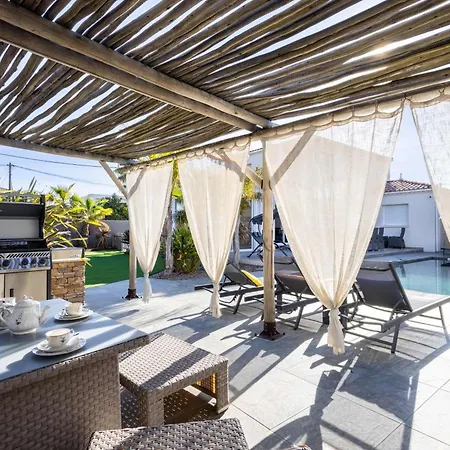 Villa Anja Heated Pool & Jacuzzi Family