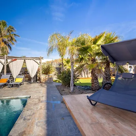 Anja Heated Pool & Jacuzzi Family Agde